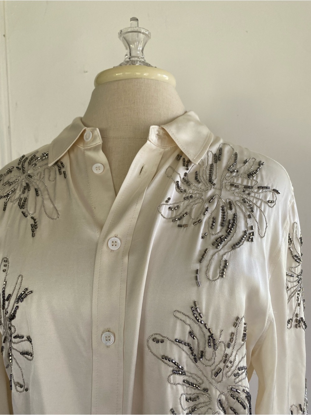 NWT Zara Cream Beaded / Embroidered Blouse Button-Down Shirt